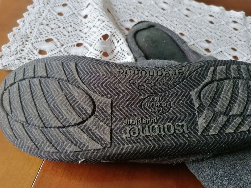 Chinelos isotoner ergonômicos cinza antracita 40 – photo 3